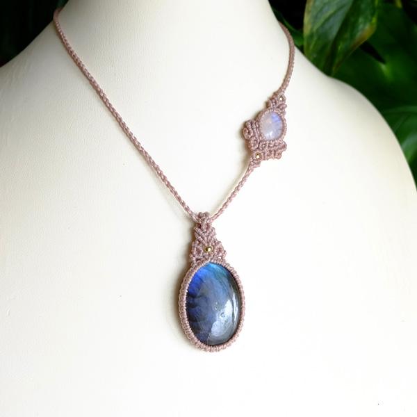 ラブラドライト（マダガスカル産）・ムーンストーン（スリランカ産）マクラメ編みペンダントネックレス 誕生日プレゼント・クリスマスギフト　3636 |  | 05