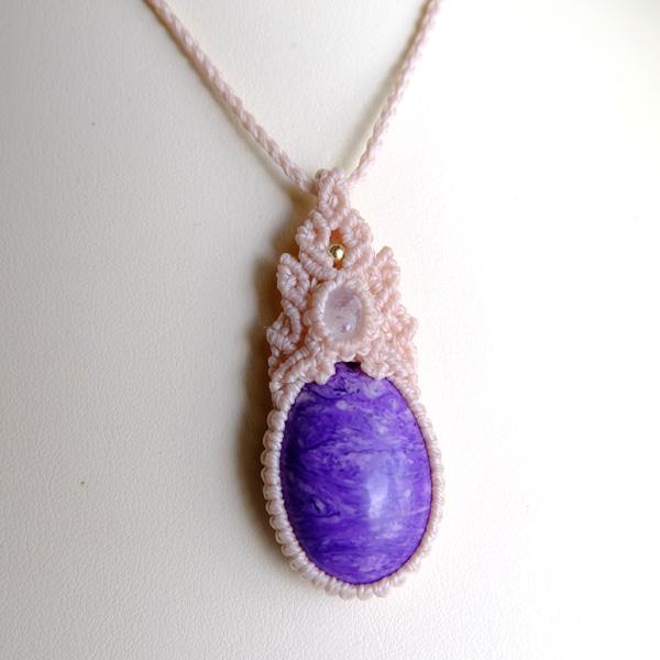 チャロアイト（ロシア産）・ムーンストーン（スリランカ産