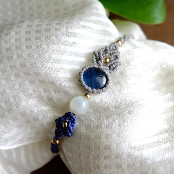 カイヤナイト （ネパール産）・シルバームーンストーン（タンザニア産）丸玉 マクラメ編みブレスレット プレゼントギフト　3708　メール便送料無料 |  | 04