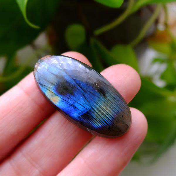 大きめラブラドライト（マダガスカル産） 天然石ルースカボション 裸石 オーバル型 約36×18×7mm マクラメアクセサリー 1点もの 天然素材 c0180 |  | 04