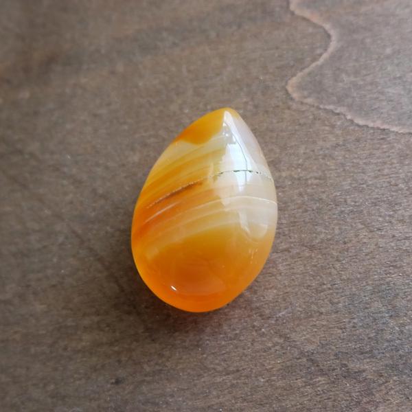 長崎県産 国産天然石めのう（アゲート） 約28×18×13mm 天然石