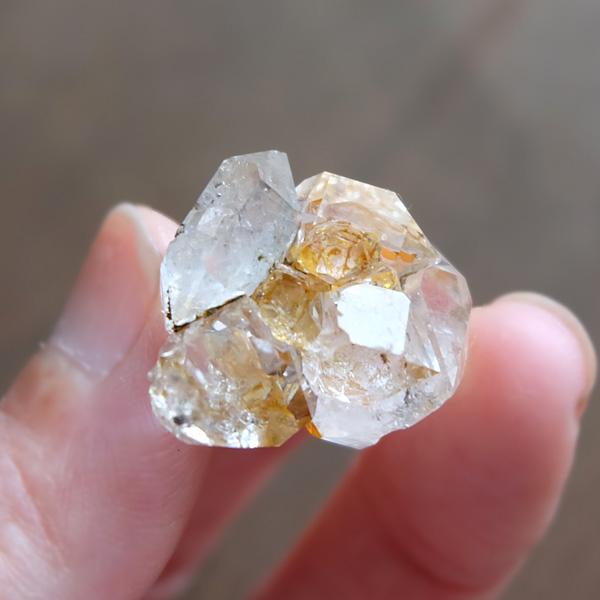 ブラジル産・水晶20面体 30mm ≒25g C ブラジル産水晶｜ファインミネラル＆