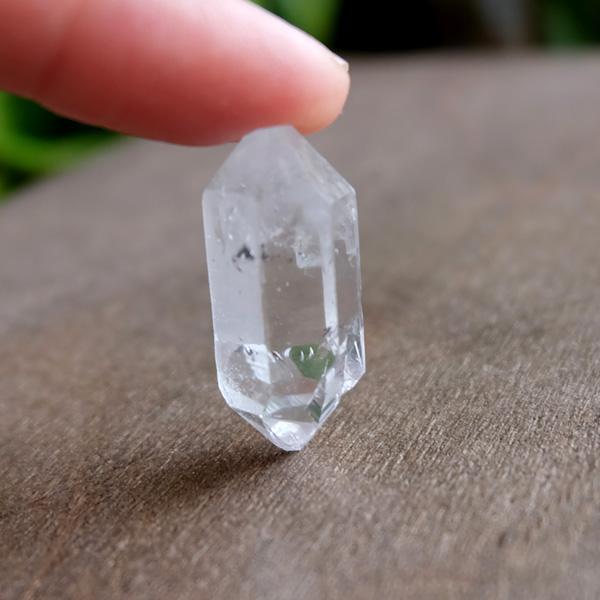 ブラジル産 両剣水晶 ポイント原石（2個入り）天然石・鉱物・石包み