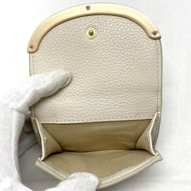 【シーバイクロエ】折財布　ベージュ シーバイクロエ】折財布 ベージュ クロエ（Chloé