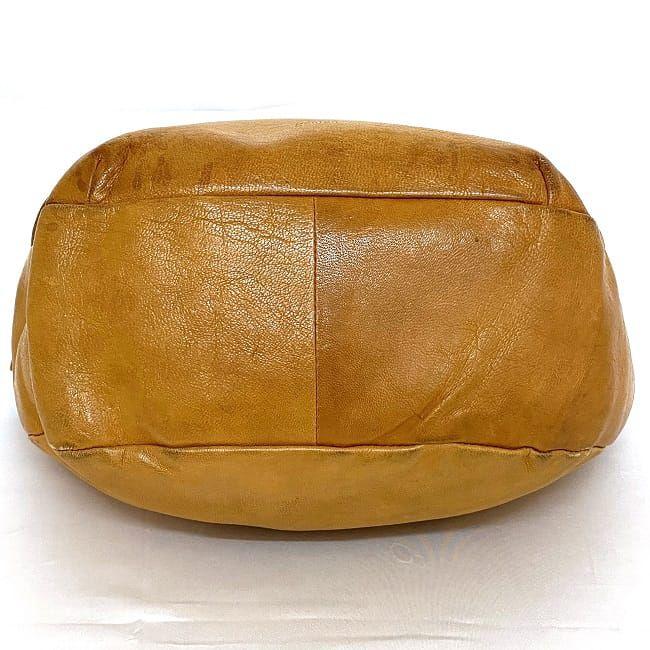 ゲンテン　ショルダーバッグ　肩掛け　斜め掛け　レザー　キャメル ゲンテン ショルダーバッグ 肩掛け 斜め掛け レザー キャメル