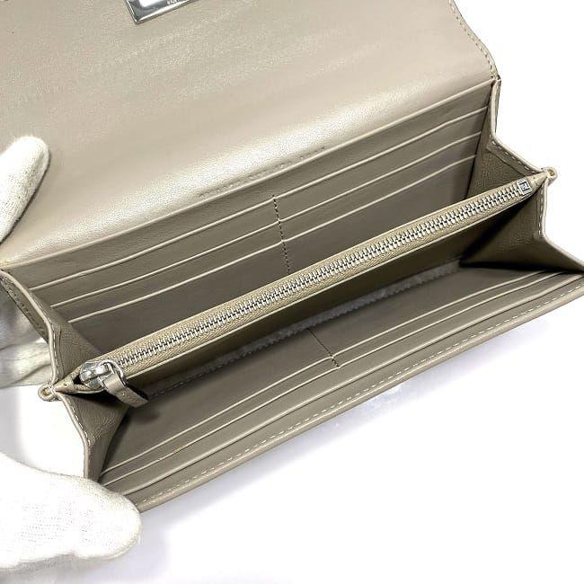 FENDI フェンディ 二つ折り 長財布 グレー ピーカブー 8M0377 ec-20486