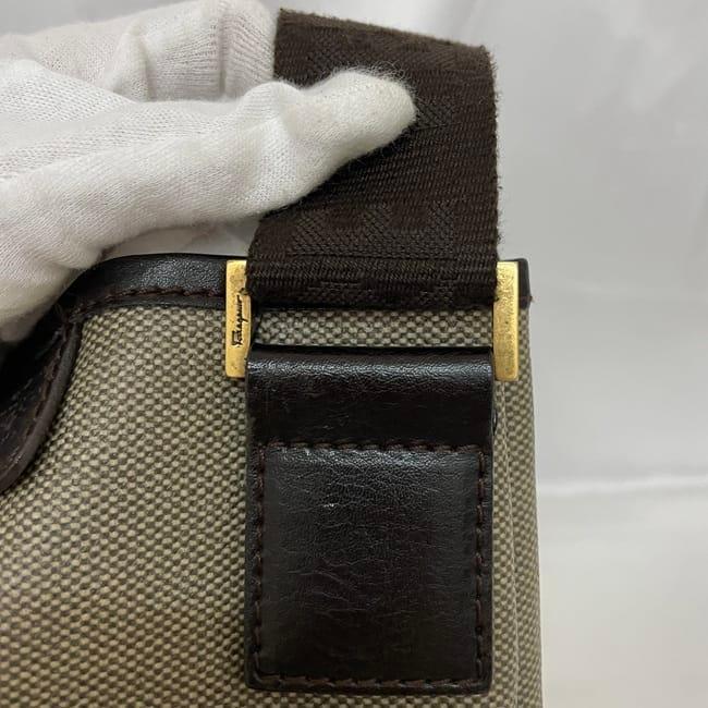 FERRAGAMO（フェラガモ） サルヴァトーレ ショルダーバッグ ec-23491