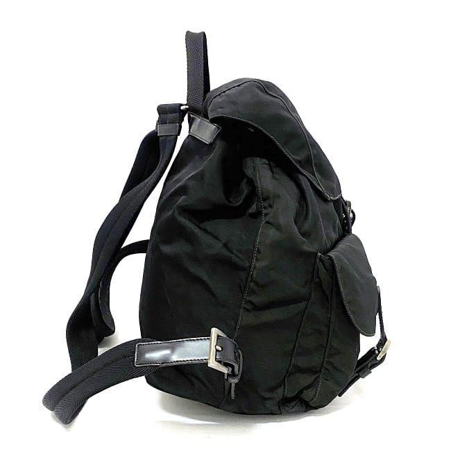 は自分にプチご褒美を プラダ リュック ブラック レザー 中古 PRADA 美