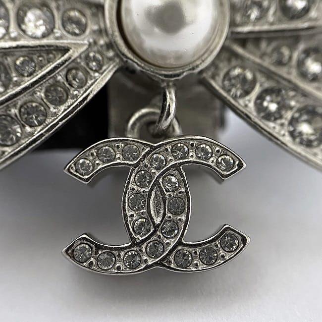 CHANEL（シャネル） シュシュ ブラック シルバー金具 クリアストーン