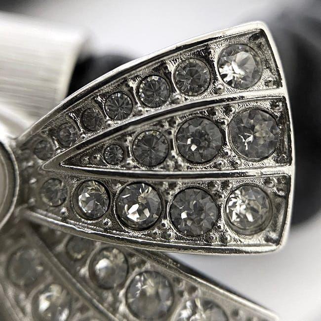 CHANEL（シャネル） シュシュ ブラック シルバー金具 クリアストーン