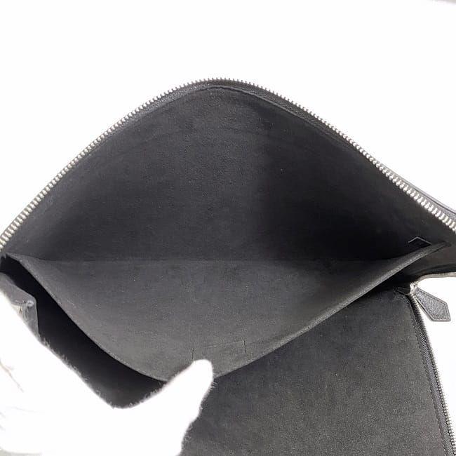 ルイ ヴィトン クラッチバッグ ポシェット ジュール ＧＭ f-21714 ブラック M67763 美品 トリヨン レザー 中古 TN3148 LOUIS VUITTON Ｌ字 ファスナー サークル ロゴ ハンドバッグ 人気 定番 上品 高級感 黒 ユニセックス お洒落 ブランド 本物 鑑定済み LOUIS VUITTON（ルイ・ヴィトン） ルイ ヴィトン クラッチバッグ