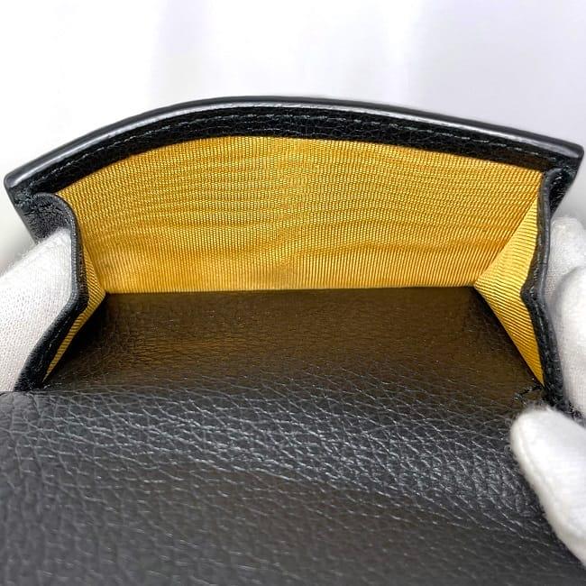 GUCCIの財布！ GUCCI（グッチ） 三つ折り 財布 f-23293 ブラック 736151 2067 未使用