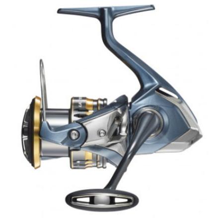 シマノ 19ヴァンキッシュ C3000MHG/F356M 未使用 シーバス シマノ 19ヴァンキッシュ C3000MHG/F356M 未使用 シーバス