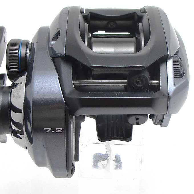 中古】【送料無料】シマノ 23 SLX DC 70HG 右ハンドル ベイト 中古】【送料無料】シマノ 23 SLX DC 70HG 右ハンドル ベイト