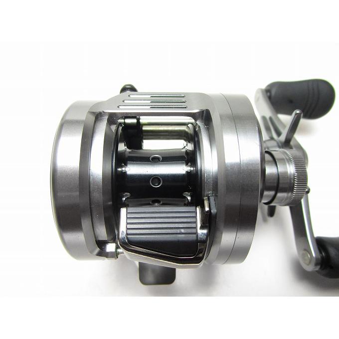 SHIMANO シマノ　カルカッタコンクエストDC200未使用品 シマノ（SHIMANO） 【予約商品】シマノ 26 カルカッタコンクエスト DC
