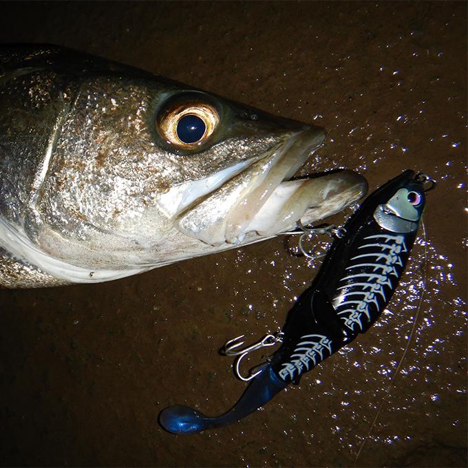 ヒフミクリエイティング ブルージュ 190F (カラー：03黒魚骨式「烏