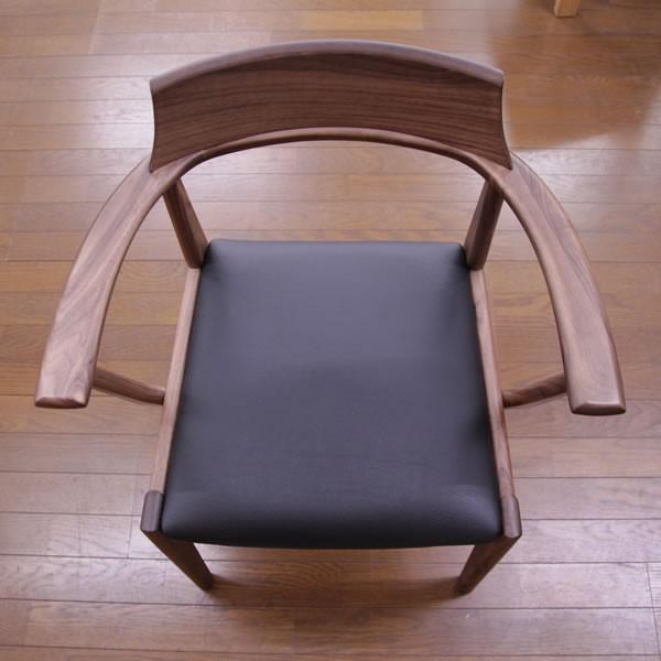 チェア ウォールナット 肘付き ダイニングチェア ミミ : fa・chette