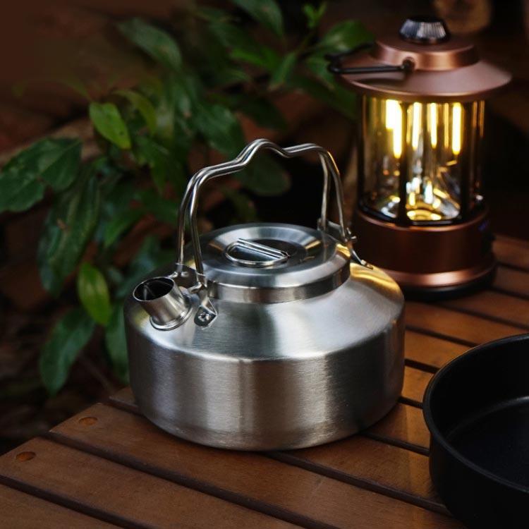 ケトル キャンプ ステンレス 直火 焚き火 アウトドア ミニケトル 900ml THKJ やかん コーヒー 湯沸かし キャンプケトル 焚き火ケトル キッチン 便利 使いやすい | ブランド登録なし | 04