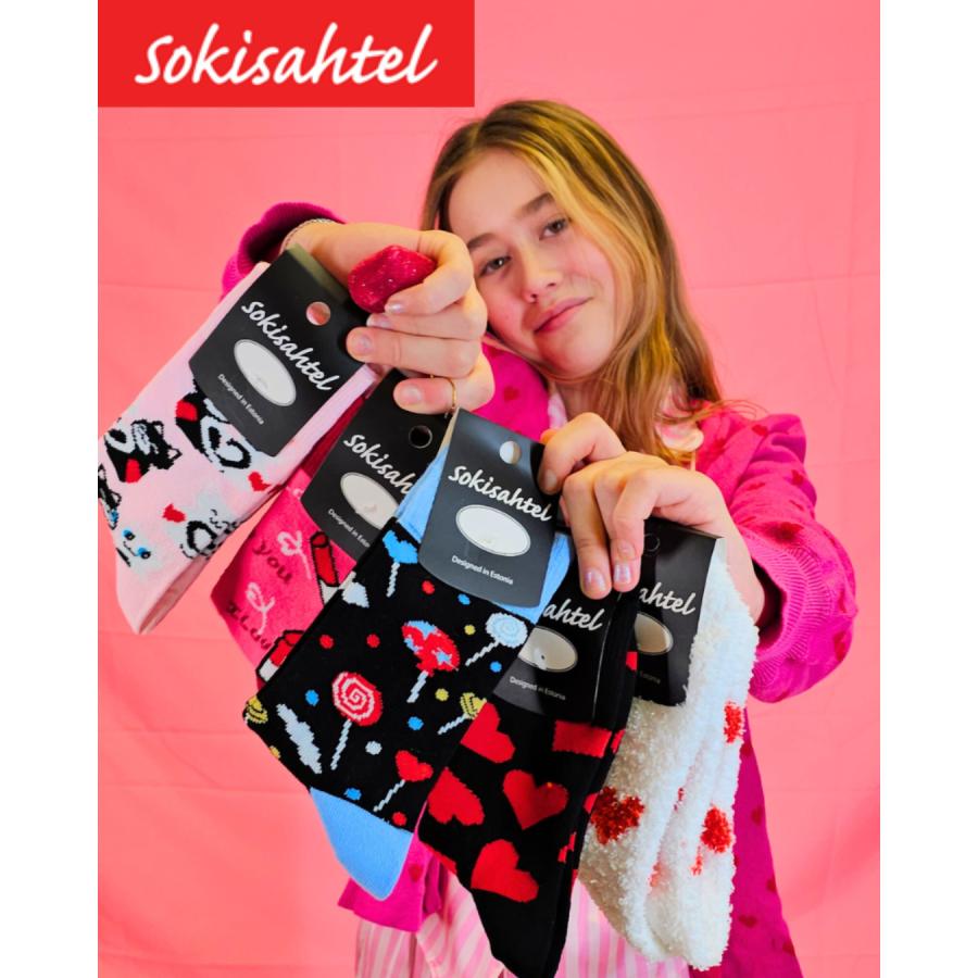 北欧エストニアのユニーク柄ソックス ソキサフテル Sokisahtel 海の香りをまとうロブスター＆イカリソックス |  | 02