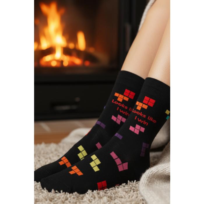 北欧エストニアのユニーク柄ソックス ソキサフテル Sokisahtel ゲーム気分ブロック柄ソックス | 