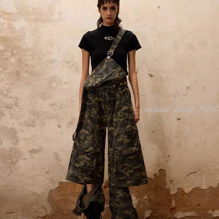 personsoul camouflage cargo pants