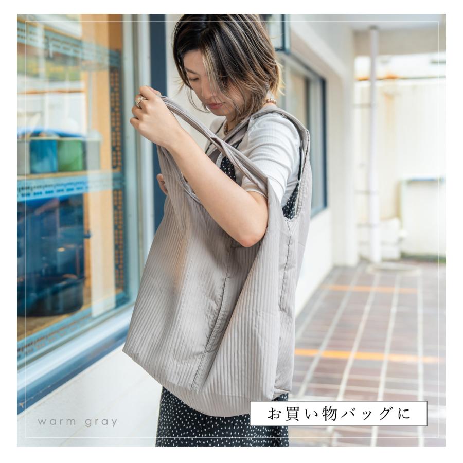 エコバッグ センターポケット付き おしゃれ マチ広 折りたたみ 洗える マチ付き 大容量 スマホ ポケット 使いやすい 丈夫 黒 マイバッグ お買い物バッグ |  | 11