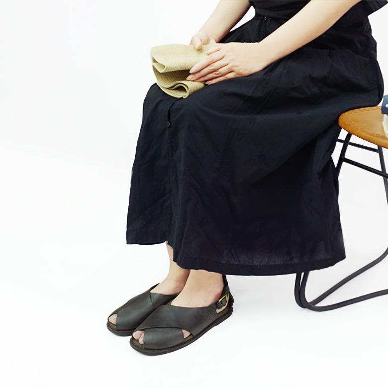 Diu クロスサンダル 本革 レザー サンダル レディース 20代〜60