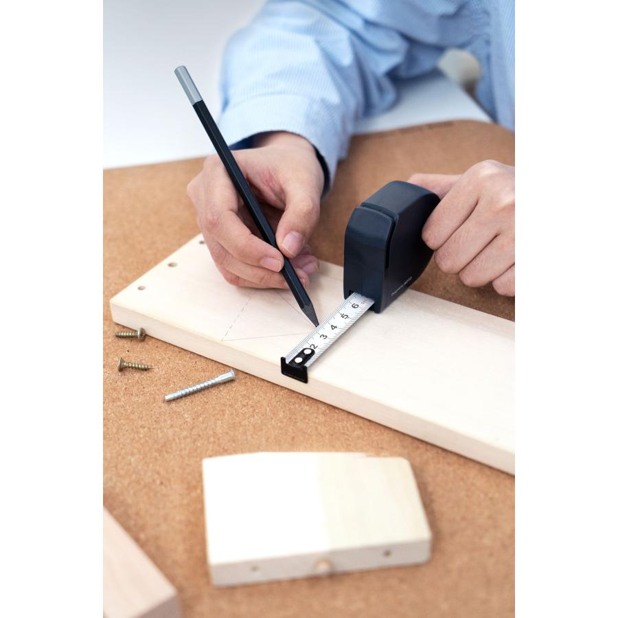 HOTO オートロックメジャー メジャー 巻尺 最大伸長 3m オートロック式 反射防止マット仕上げ 腐食防止 ケガ防止 ナイロンコーティング |  | 10