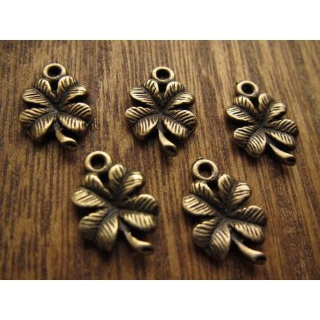 アンティーク風チャーム (四つ葉のクローバー) 5個セット : 手芸の
