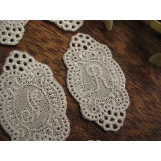 アンティーク 復刻版 イニシャル レースワッペン : 手芸の