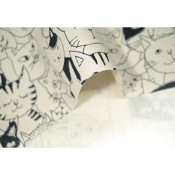 オックス 生地 手描き風 コミカル ニャンコ にゃんこ 猫柄 面白い