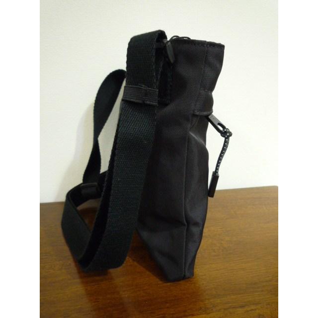 新品未使用 カルバンクライン ボディーバッグ ワンショルダー バッグ ブラック Calvin Klein（カルバン・クライン） ボディーバッグ カバン クロス