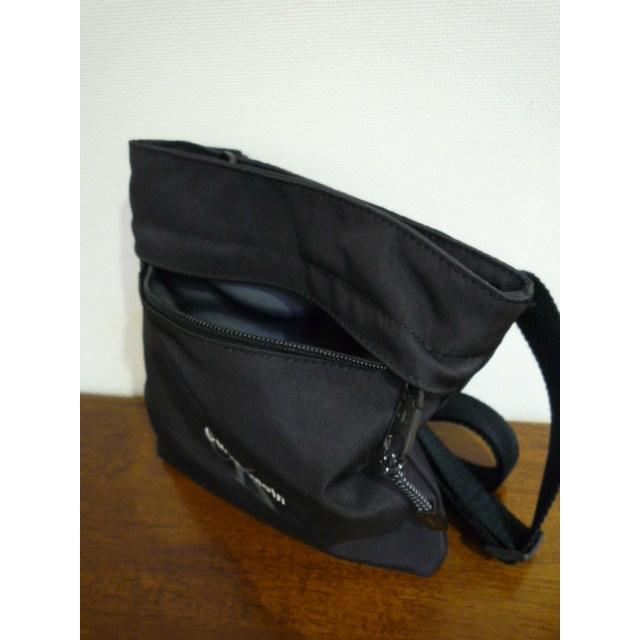 Calvin Klein（カルバン・クライン） ボディーバッグ カバン クロス