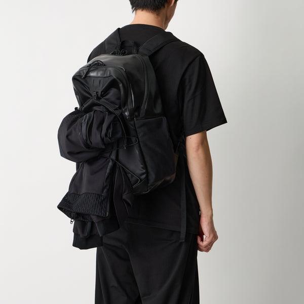WHITE MOUNTAINEERING（ホワイトマウンテニアリング） White