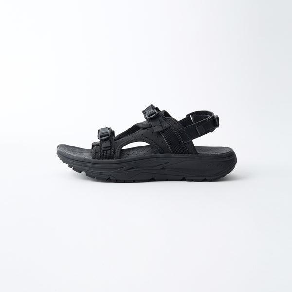 WHITE MOUNTAINEERING（ホワイトマウンテニアリング） White