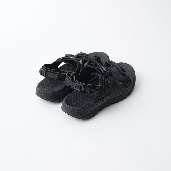 WHITE MOUNTAINEERING（ホワイトマウンテニアリング） White