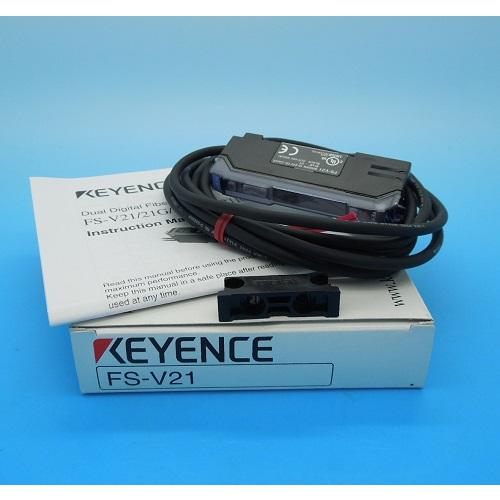 FS-V21 デジタルファイバアンプ キーエンス 未使用品 : FA機器の