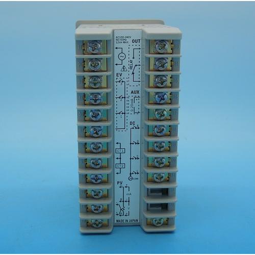 C35TR0UA2100 デジタル指示調節計SDC35 azbil ランクS中古品 C35TR0UA2100 デジタル指示調節計SDC35 azbil ランクS中古品