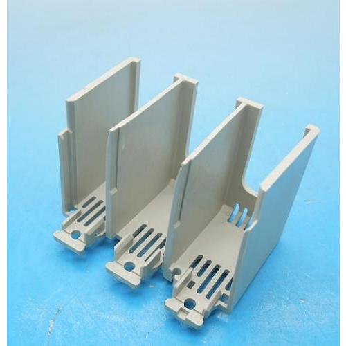 工場直送BW9BTAA-L3W ブレーカー端子カバー 富士電機 未使用品 製造