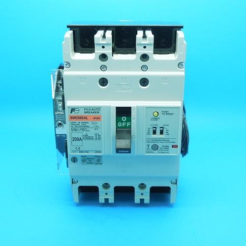 BW250EAL-3P200XKA 漏電警報付オートブレーカ 富士電機 未使用品 BW250EAL-3P200XKA 漏電警報付オートブレーカ 富士電機 未使用品