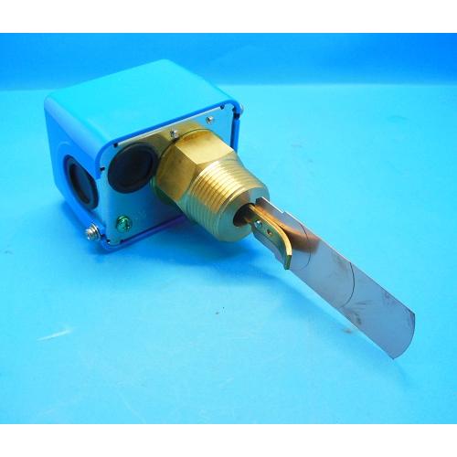 FQS-030G フロースイッチ 鷺ノ宮製作所 ランクS中古品 : FA機器の