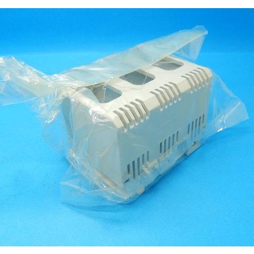 人気上昇中 Bw9btaa L3w ブレーカー端子カバー 富士電機 ランクs中古品 Discoversvg Com