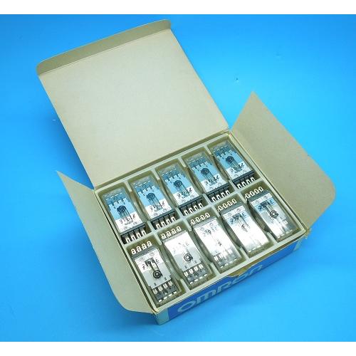 G2A-432A 200/220VAC (10個入) ニューミニリレー オムロン 未使用品