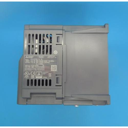 FR-D720-3.7K 三相200Vインバーター 三菱電機 ランクA中古品 : FA機器 