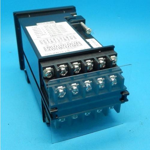 SSA-7-21B 電子式故障表示器 東洋計器 ランクS中古品 : FA機器の