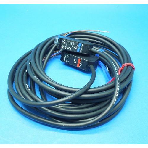PZ-M51 アンプ内蔵型光電センサ キーエンス 未使用品 : FA機器の PZ-M51 アンプ内蔵型光電センサ キーエンス 未使用品 : FA機器の