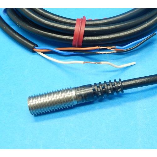 EZ-8M 3線式近接センサ キーエンス 未使用品 : FA機器のワイデン EZ-8M 3線式近接センサ キーエンス 未使用品 : FA機器のワイデン
