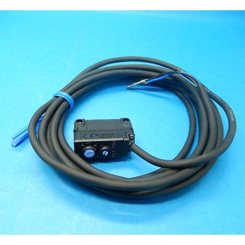 PZ-G42N アンプ内蔵型光電センサ キーエンス 未使用品 : FA機器 PZ-G42N アンプ内蔵型光電センサ キーエンス 未使用品 : FA機器
