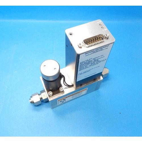 SLA5851S1DAB1B2A1 マスフローコントローラ BROOKS ランクA中古 SLA5851S1DAB1B2A1 マスフローコントローラ BROOKS ランクA中古