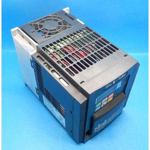 3G3MX2-A2015-V1 1.5Kw・三相200Vインバーター オムロン ランクA中古品